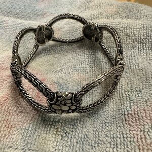 Elegant Silver Bracelet with Textured Design